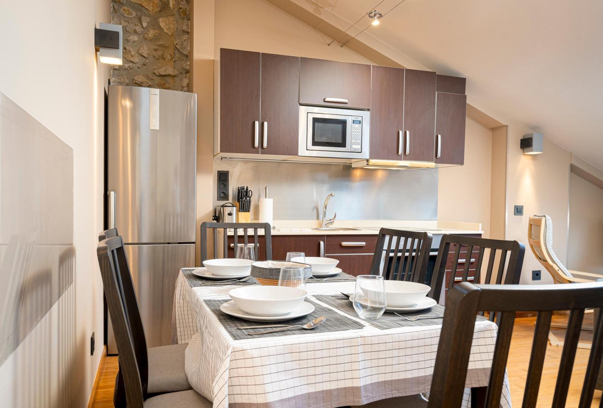 Apartamentos Calle Mayor 23 Llanes Extérieur photo